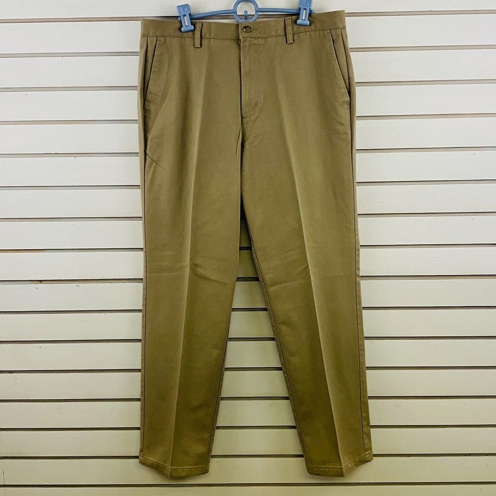 Mens 36x32 Dockers Classic Fit Khaki Pants Flat Front Cotton Chinos